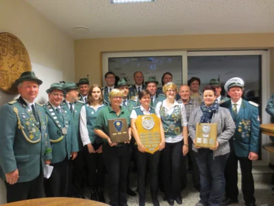 Tellpokalschießen in Bühren (Bild vergr&ouml;&szlig;ern)