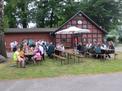 Bezirksjungschützentag in Norddöllen - vier Mannschaftspokale (Bild vergr&ouml;&szlig;ern)