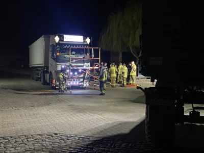 Ausbildungsdienst - landwirtschaftliche Maschinen und LKW