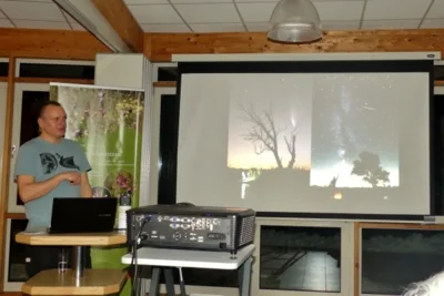 Vortrag über Lichtverschmutzung © Landschafts-Förderverein Nuthe-Nieplitz-Niederung e.V./ Elisa Kallenbach (Bild vergr&ouml;&szlig;ern)