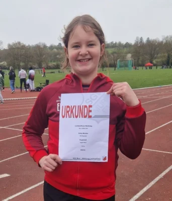 Meldung: Emily Mürdter glänzt mit PB beim Werfertag in Murr
