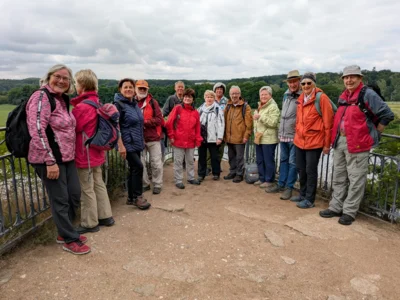 Wandergruppe Hopfenberg (Bild vergr&ouml;&szlig;ern)