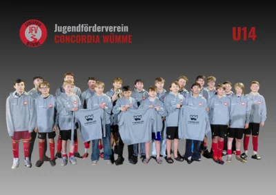 U14 dankt für neue Hoodies
