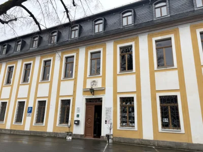 Auswärtiges Sonntagsgespräch im Schloss Leubnitz am 15. März 2026 (Bild vergr&ouml;&szlig;ern)