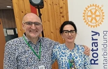 Am 22.03.2026 konnten wir die saarl. Ministerin Petra Berg auf der Veranstaltung von Annette Weyand zugunsten des Hilfs-Projektes "Elfenbeinküste" an unserem Messestand in Nalbach begrüßen. (Bild vergr&ouml;&szlig;ern)