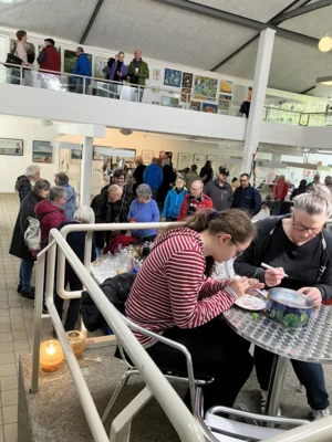 Frühlingsfest mit Oster- und Kunsthandwerker-Markt_Glasmuseum Immenhausen (Bild vergr&ouml;&szlig;ern)