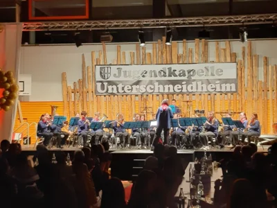 Auftritt Jugendkapelle in Unterschneidheim (Bild vergr&ouml;&szlig;ern)