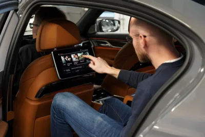 Meldung: Auto oder hochvernetzter, fahrender Computer?