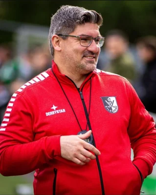 JASMIN MUHOVIC VERLÄNGERT BEIM SV EILENDORF!⚫️⚪️