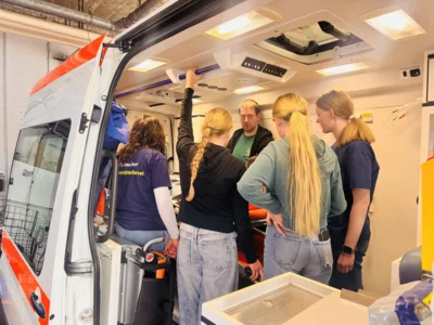 Schulsanitätsdienst bildet sich am Samstag fort