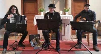 Musikalischer Abend in Oelknitz begeistert Publikum (Bild vergr&ouml;&szlig;ern)