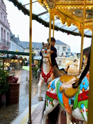 Adventszeit in der U4 (Bild vergr&ouml;&szlig;ern)