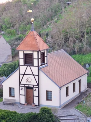 Meldung: Die neue Fassade ist fertig!
