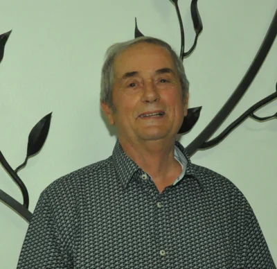 Reinhard Weghorn scheidet nach sechs Wahlperioden und 36 Jahren  aus dem Puschendorfer Gemeinderat aus.