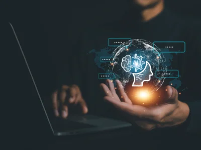 Fragen rund um KI-Module und dem Umgang damit werden im Online-Kurs beantwortet. © AdobeStock_573155039 (Bild vergr&ouml;&szlig;ern)
