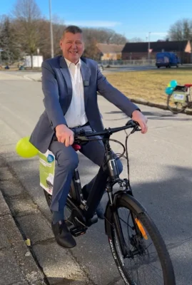 Landrat Siegurd Heinze lädt zur Tour de OSL 2026 (Bild vergr&ouml;&szlig;ern)