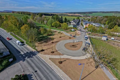 Richardshöhe wurde zur Fahrradstraße (Bild vergr&ouml;&szlig;ern)