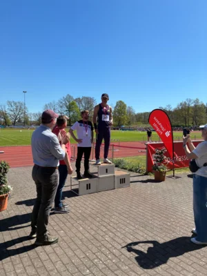 Zehnkämpfer Amadeus Gräber nahm an den Wettkämpfen teil und errang mehrach die Goldmedaille I Foto: Annett Wolgast (Bild vergr&ouml;&szlig;ern)
