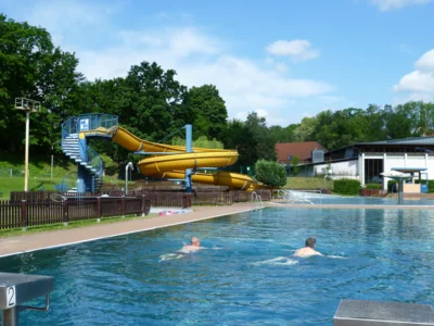 Freibad Neuzelle (Bild vergr&ouml;&szlig;ern)