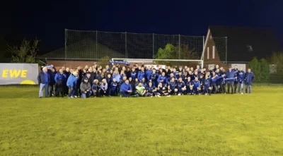 𝗗𝗘𝗥 𝗠𝗘𝗜𝗦𝗧𝗘𝗥 𝗞𝗢𝗠𝗠𝗧 𝗔𝗨𝗦 𝗠𝗨𝗟𝗟𝗕𝗘𝗥𝗚 🏆 (Bild vergr&ouml;&szlig;ern)