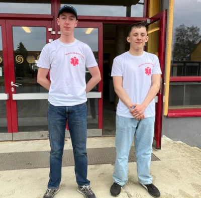 Schüler helfen Schülern! (Bild vergr&ouml;&szlig;ern)