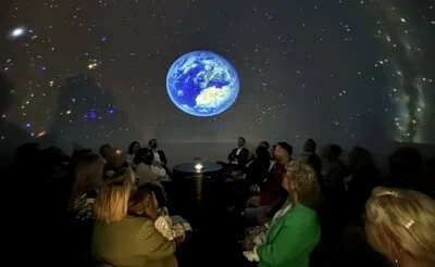 Jubiläum – Ein Jahr Planetarium im „Haus der Entdecker“ (Bild vergr&ouml;&szlig;ern)