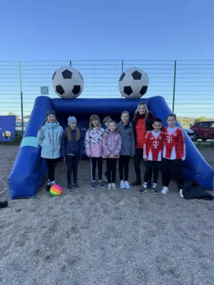 Erlebnisreicher Sporttag mit Spendenlauf und Streetsoccer-Turnier (Bild vergr&ouml;&szlig;ern)