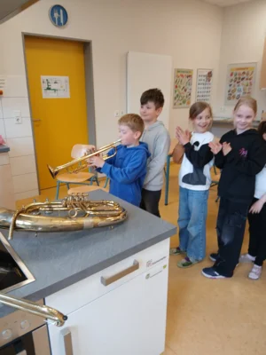 Foto zur Meldung: KMS Instrumentenvorstellung Foto zur Meldung: KMS Instrumentenvorstellung