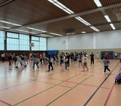 Capoeira an der Hartfeldschule - Bewegung, Tanzen und Gemeinschaft