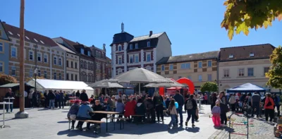 Impressionen vom Maibaumsetzen in Meuselwitz