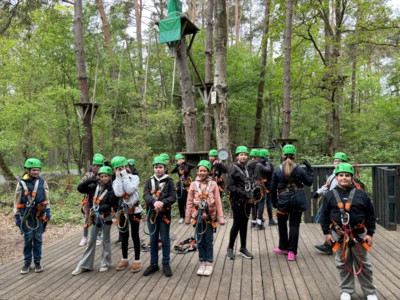 Ausflug der 5c in den Kletterpark Heist (Bild vergr&ouml;&szlig;ern)