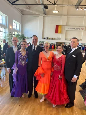 Drei S-Paare vertreten den Tanzclub Blau-Gold Regensburg e. V. bei der Rangliste Standardtanz in Nürnberg