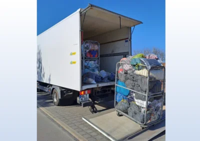 Das Alttextilmobil Märkisch-Oderland ist wieder im Wriezener Gebiet unterwegs