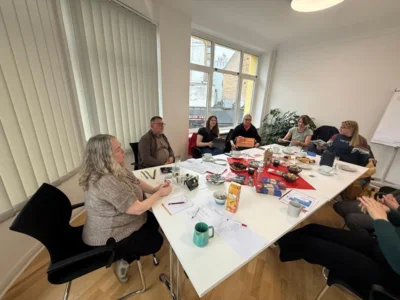 Austausch zur Implementierung von DGS an Förderschulen Hören (Bild vergr&ouml;&szlig;ern)