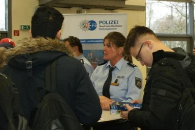Meldung: Polizei, Zoll und Bundeswehr am BK Ostvest