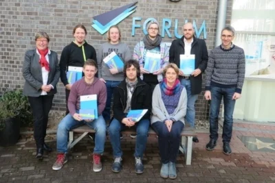 Meldung: Buchpreis für erfolgreiche "Vorzieher"