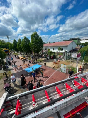 Kinderfest am Familienzentrum (Bild vergr&ouml;&szlig;ern)
