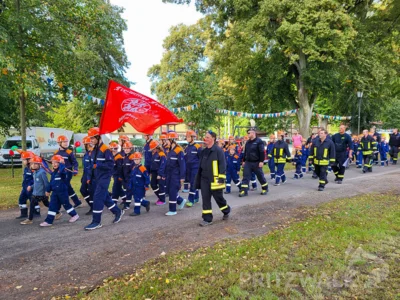 Wilmersdorf ist 675 Jahre alt, was am 26. und 27. Juni groß gefeiert wird, auch mit einem Festumzug wie beim 90-jährigen Bestehen der Freiwilligen Feuerwehr Wilmersdorf. Auch in der Kirche gibt es Programm. Foto: Stadt Pritzwalk (Bild vergr&ouml;&szlig;ern)