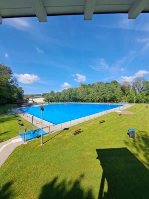 Freibad Weißenborn (Bild vergr&ouml;&szlig;ern)