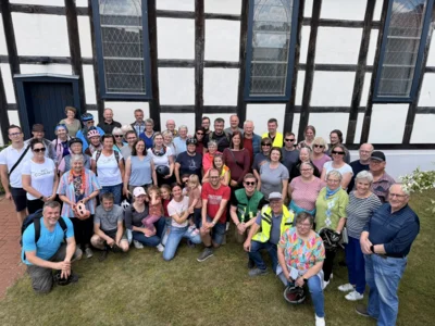Teilnehmende der Kirchturmtour (Bild vergr&ouml;&szlig;ern)