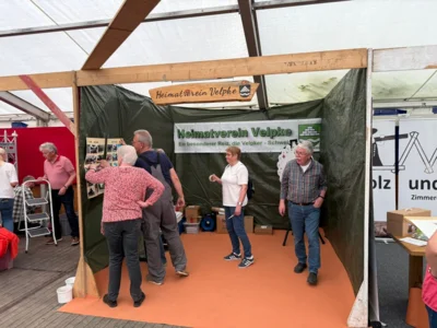 Heimatverein Velpke auf der Velpker Messe aktiv dabei (Bild vergr&ouml;&szlig;ern)