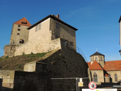 Vom 18. bis 21. Juni bleibt die Burg Querfurt aufgrund der Vorbereitungen zum großen Openair Event Sounds of Hollywood für Besucher gesperrt.