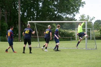 Feuerwehr Elmshorn siegt beim 27. Feuerwehr-Fußballtunier in Seester