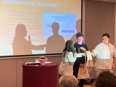 Schülerkurzfilm beim Mathilde Anneke Preis (Bild vergr&ouml;&szlig;ern)