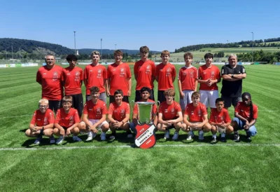 Den Meistertitel in der Kreisklasse sicherte sich die C-Jugend des FCR (Bildnachweis: FCR) (Bild vergr&ouml;&szlig;ern)