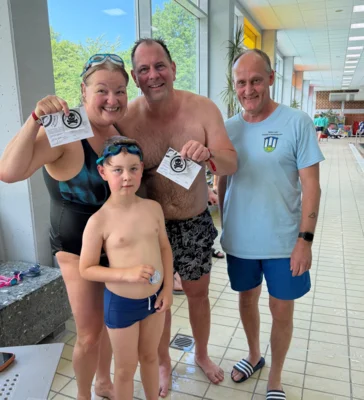 Schwimmabzeichentag im Hallenbad in Immenhausen (Bild vergr&ouml;&szlig;ern)