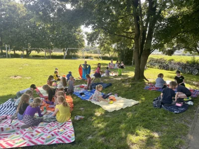 Picknickpause bei traumhaftem Wetter