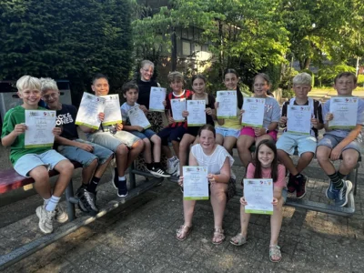 5f rennt beim Tiergartenlauf