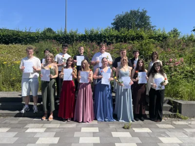 Verabschiedung der Schülerinnen und Schüler der Berufsfachschule am 24.06.2026 (Bild vergr&ouml;&szlig;ern)