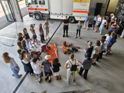 Unterrichtstag bei der Feuerwehr